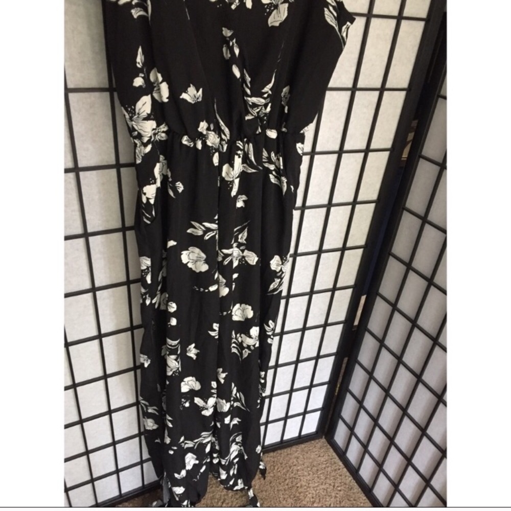 Maddie Floral Slit Jumpsuit - Picture 5 of 7